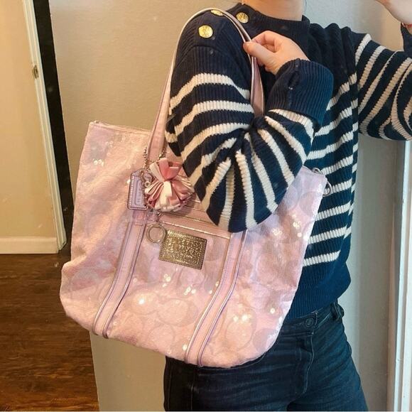 Coach Poppy Signature Sequins Limited Edition Pink Purple Glam Tote bag 14536 - Picture 2 of 10